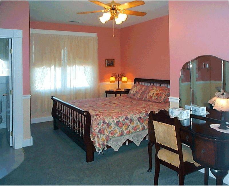 Victorian Veranda Country Inn Lawrence Bilik gambar