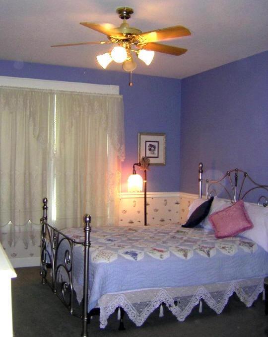 Victorian Veranda Country Inn Lawrence Bilik gambar